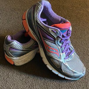 Women's Size 9.5 Saucony Guide 7 Shoes